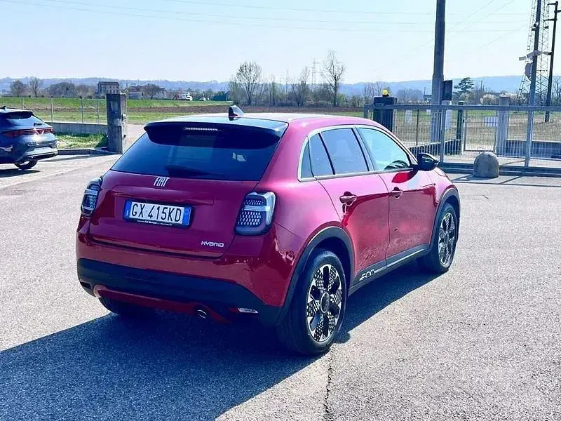 Usata Fiat 600 La Prima 101 CV (74 kW) 2025 Rosso SUV