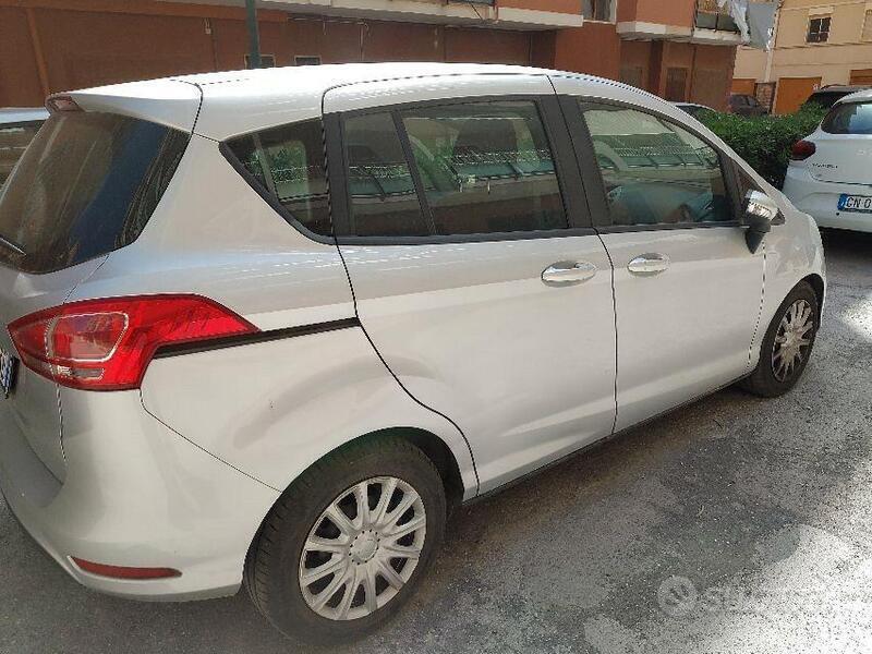 Usato 2017 Ford B-MAX 1.5 Diesel 95 CV (10.300 €)