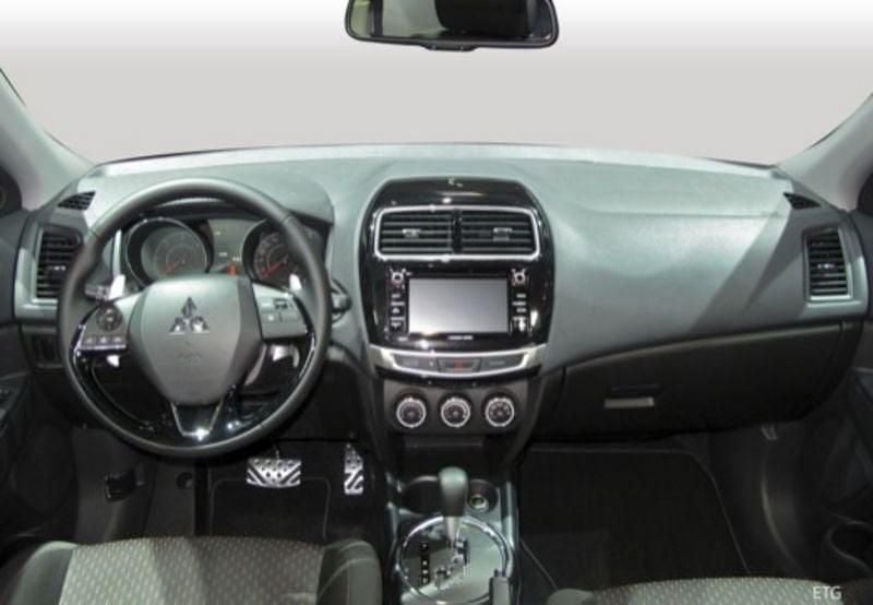 Usata Mitsubishi ASX Instyle 114 CV (83 kW) 2017 Grigio SUV