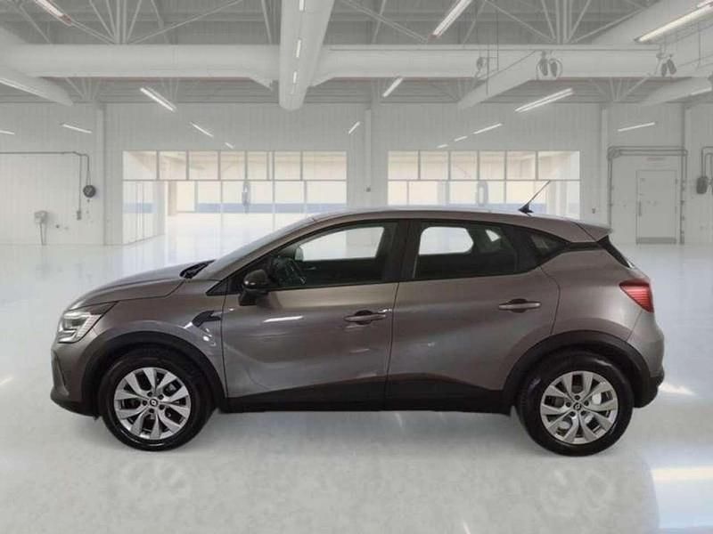 Usata Renault Captur Business 101 CV (74 kW) 2021 Grigio SUV