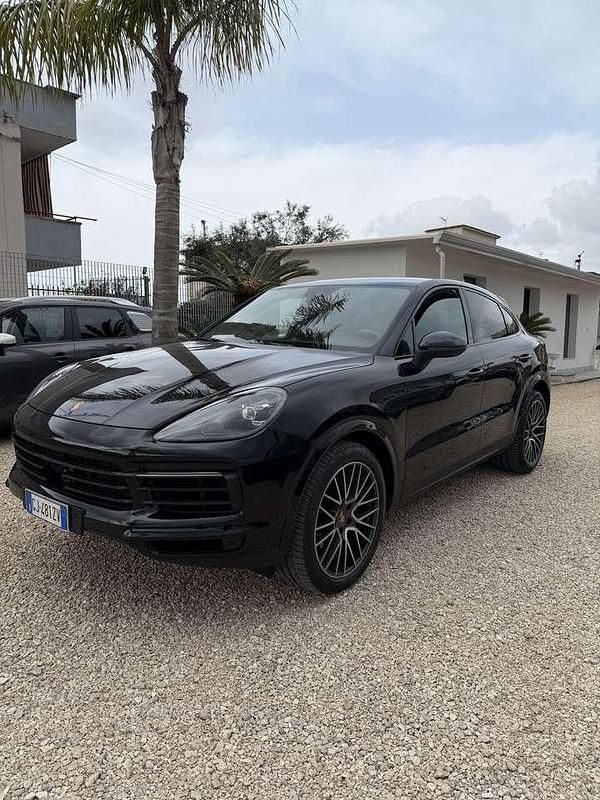 Usata Porsche Cayenne Coupe Platinum Edition 340 CV (250 kW) 2022 Nero Coupé