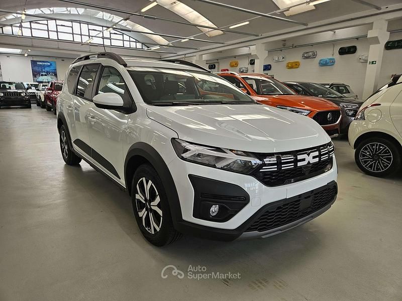 Bianco Usata 2024 Dacia Jogger Expression Monovolume | 21.500 € (Molto cara) - Immagine 1/4