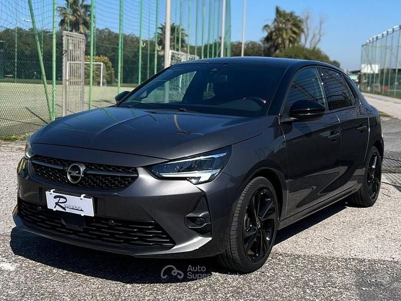 Usata Opel Corsa GS Line 102 CV (75 kW) 2020 Gray Utilitaria