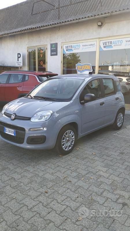 Usata Fiat Panda 70 CV (51 kW) 2022 Grigio Utilitaria