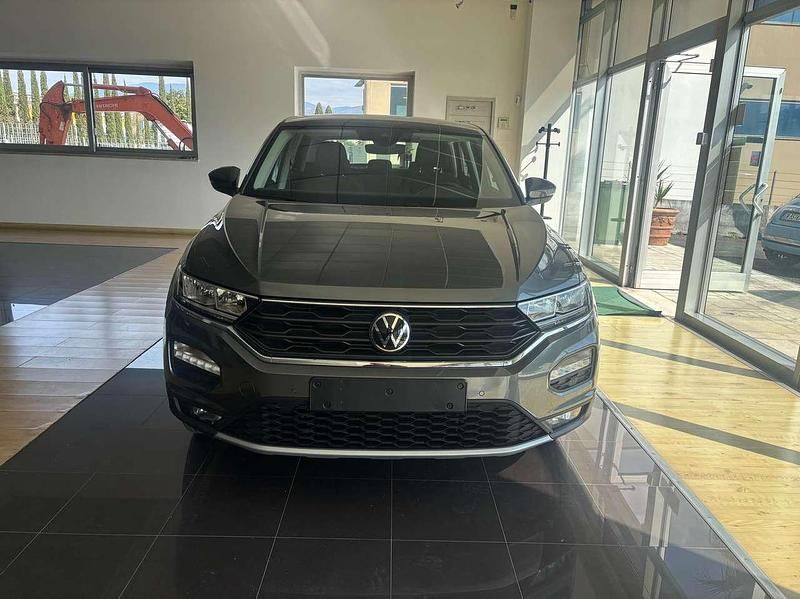 Usata VW T-Roc Business 150 CV (110 kW) 2021 Grigio SUV