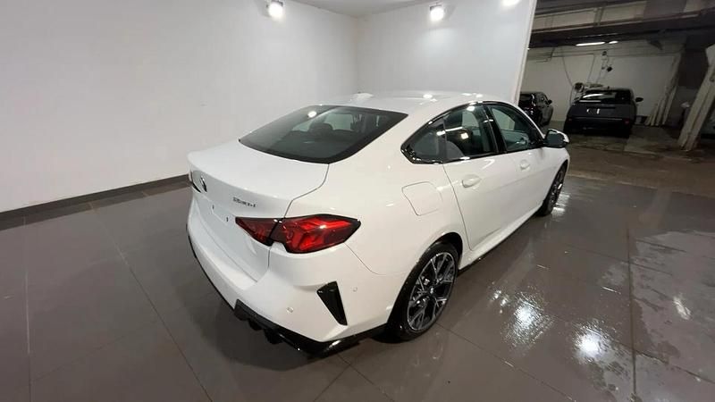 Usata BMW 220 M Sport 190 CV (139 kW) 2025 Bianco Coupé