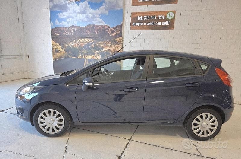 Usata Ford Fiesta 95 CV (69 kW) 2016 Blu Utilitaria