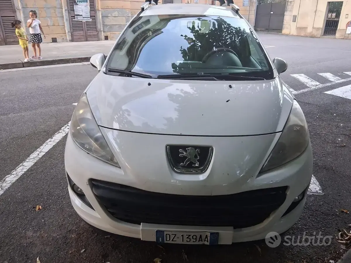 Usata Peugeot 207 95 CV (69 kW) 2009 Bianco Station wagon