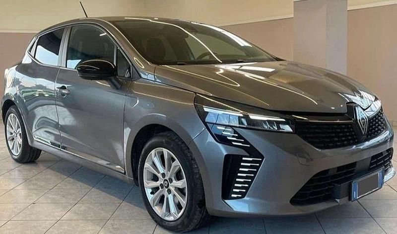 Usata Renault Clio V Evolution 101 CV (74 kW) 2024 Grigio Berlina