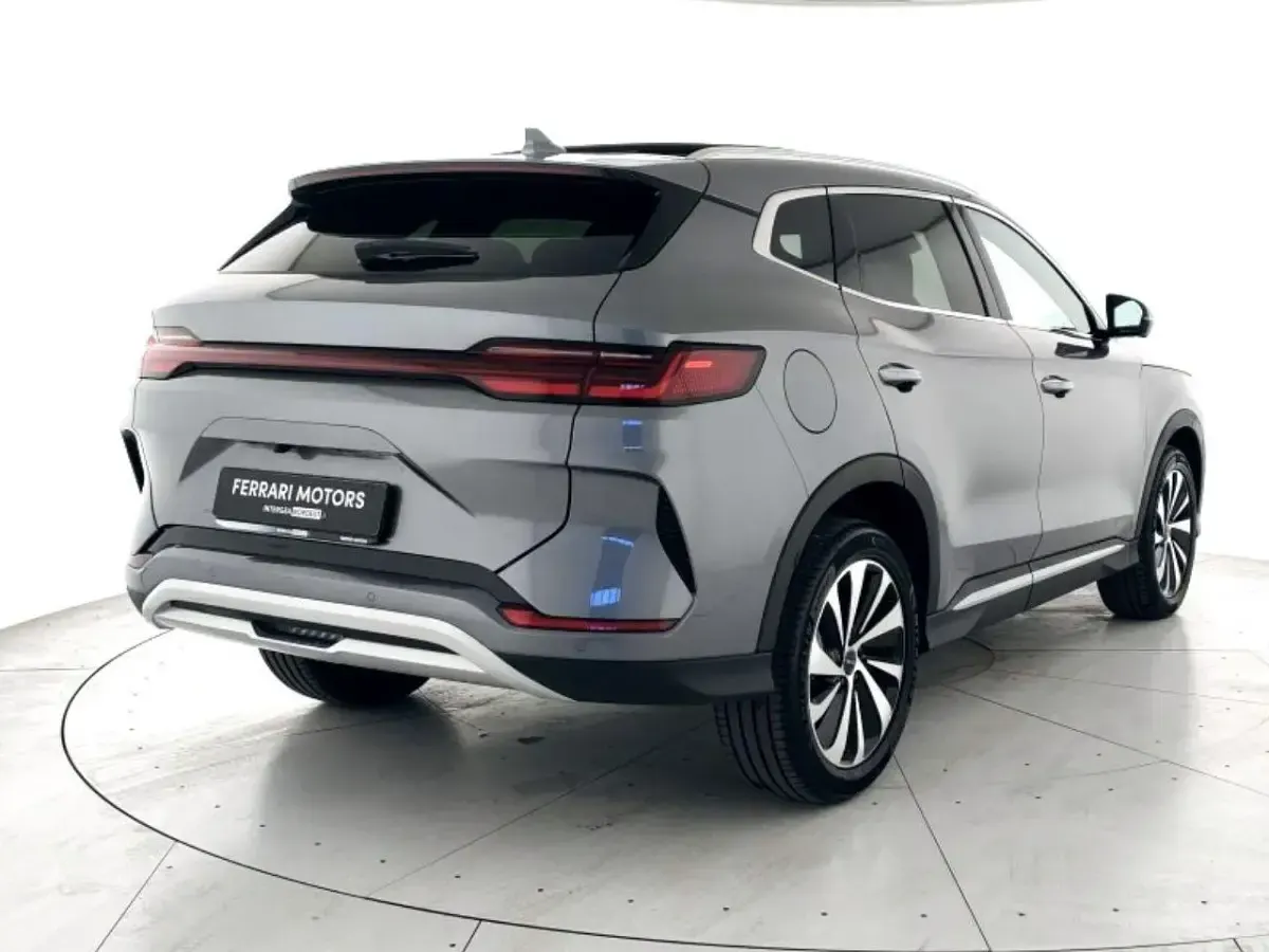 Usata BYD Seal U Boost 97 CV (71 kW) 2025 Grigio SUV
