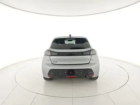 Usata Peugeot 208 Allure 101 CV (74 kW) 2024 Grigio scuro Utilitaria