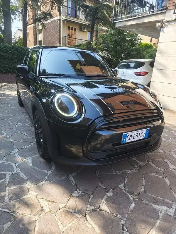 Usata Mini Cooper 136 CV (100 kW) 2022 Nero Utilitaria