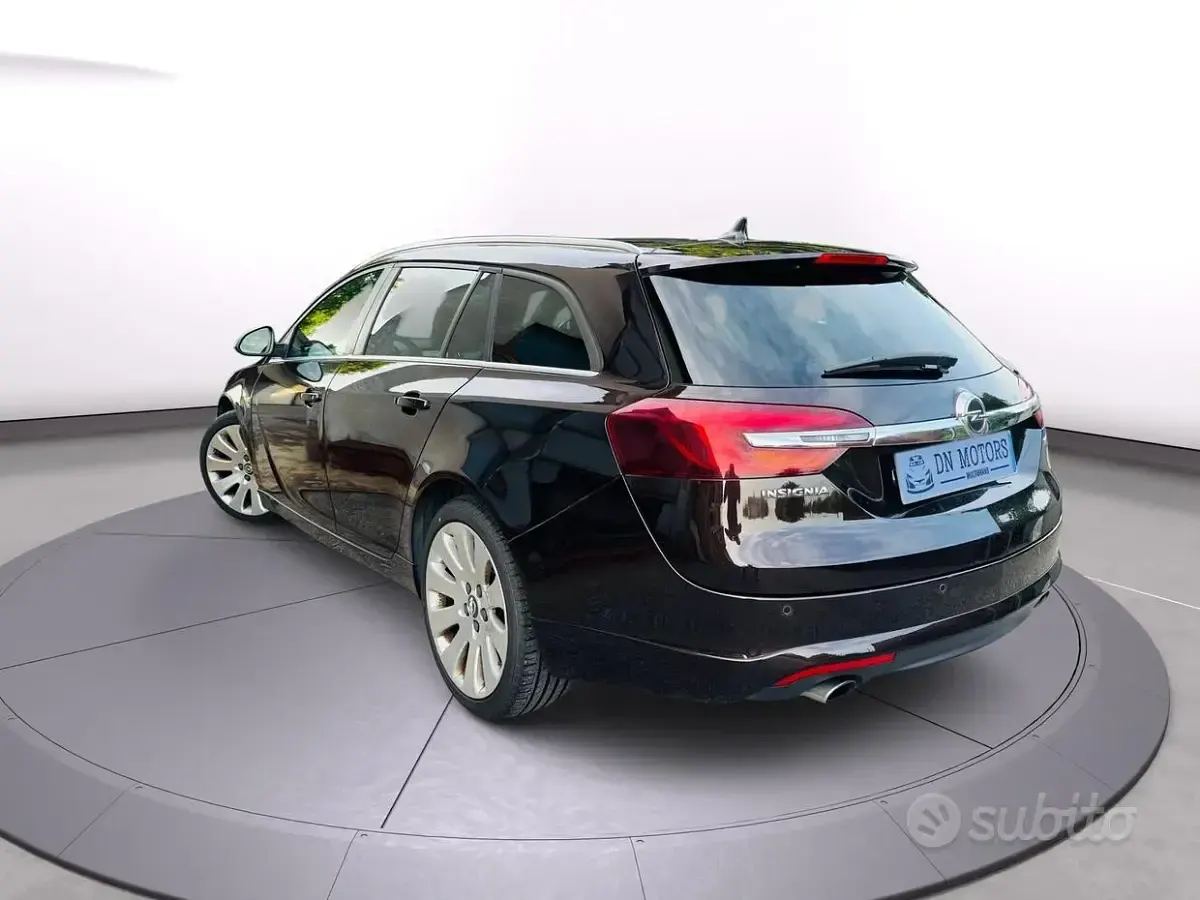 Usata Opel Insignia OPC 194 CV (142 kW) 2015 Marrone Station wagon