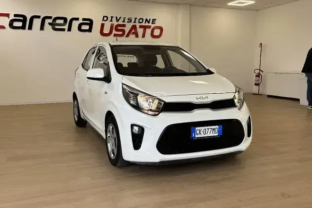 Usata Kia Picanto Urban 65 CV (47 kW) 2023 Bianco Utilitaria