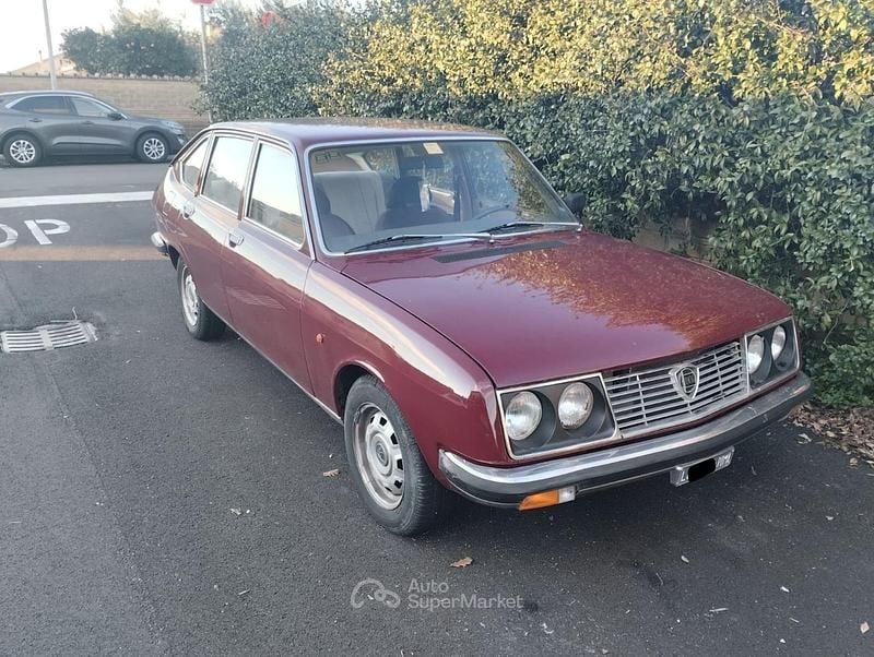 Usata Lancia Beta 90 CV (66 kW) 1973 Rosso Berlina