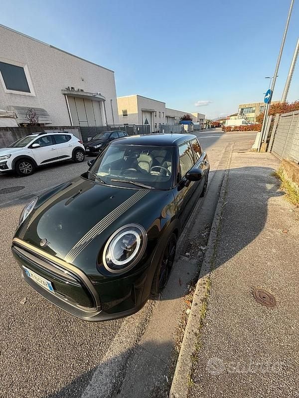 Usata Mini Cooper Resolute Edition 136 CV (100 kW) 2023 Verde Utilitaria