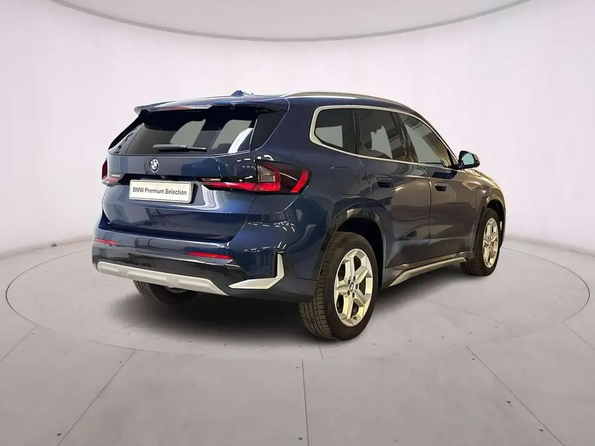 Usata BMW X1 xLine 150 CV (110 kW) 2023 Phytonic blue SUV