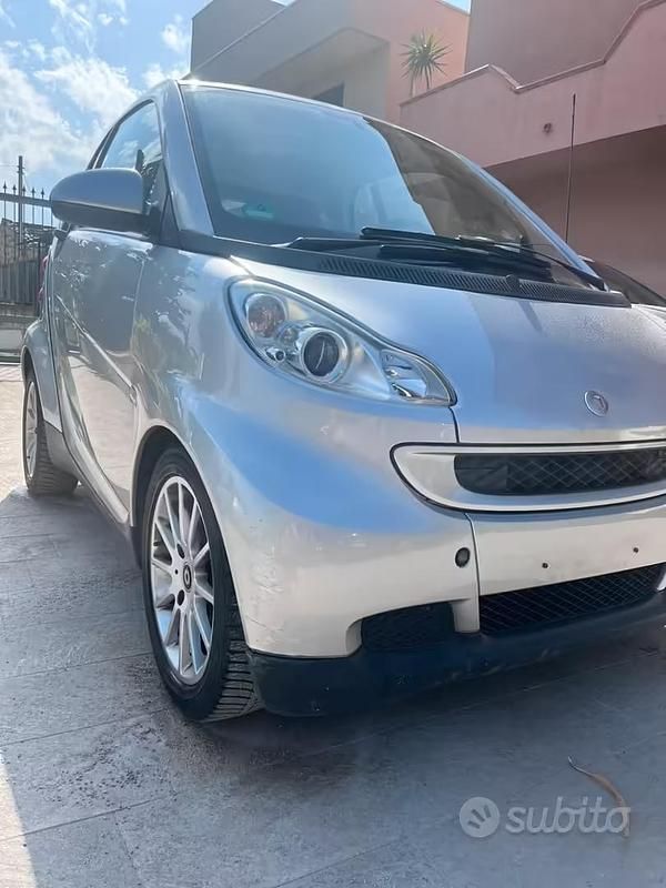 Usata Smart ForTwo Coupé 71 CV (52 kW) 2010 Grigio Coupé