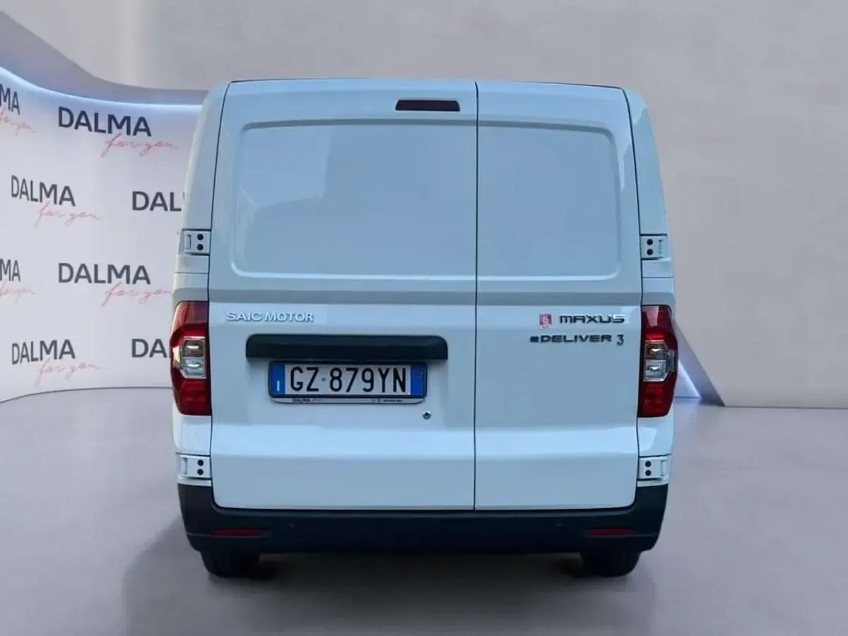 Nuova Maxus eDeliver 3 39 kW (54 CV) 2025 Bianco Furgone