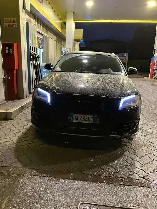 Usata Audi A3 Sportback Ambition 140 CV (102 kW) 2006 Nero Utilitaria