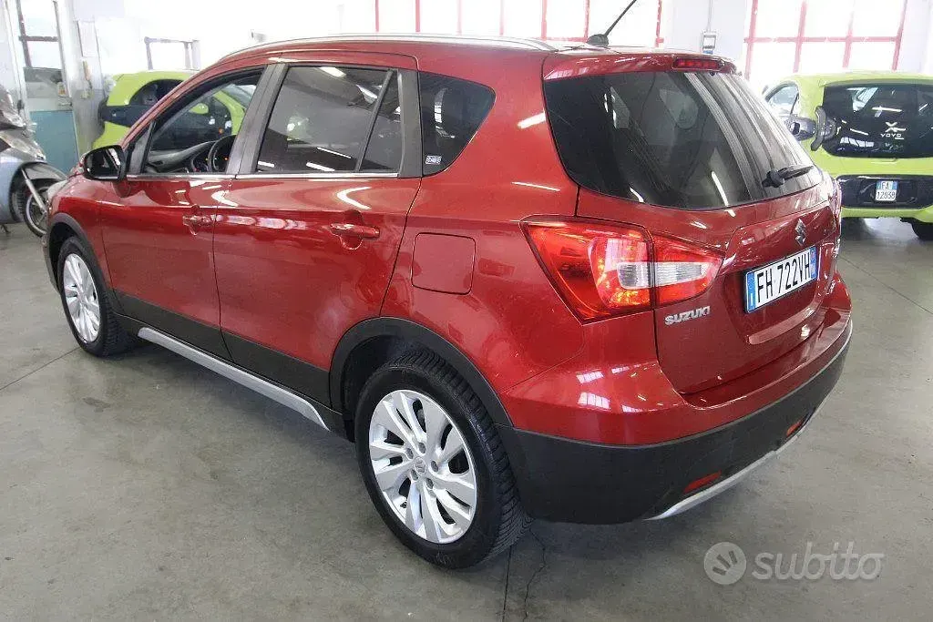 Usata Suzuki SX4 S-Cross Cool 140 CV (102 kW) 2017 Rosso SUV