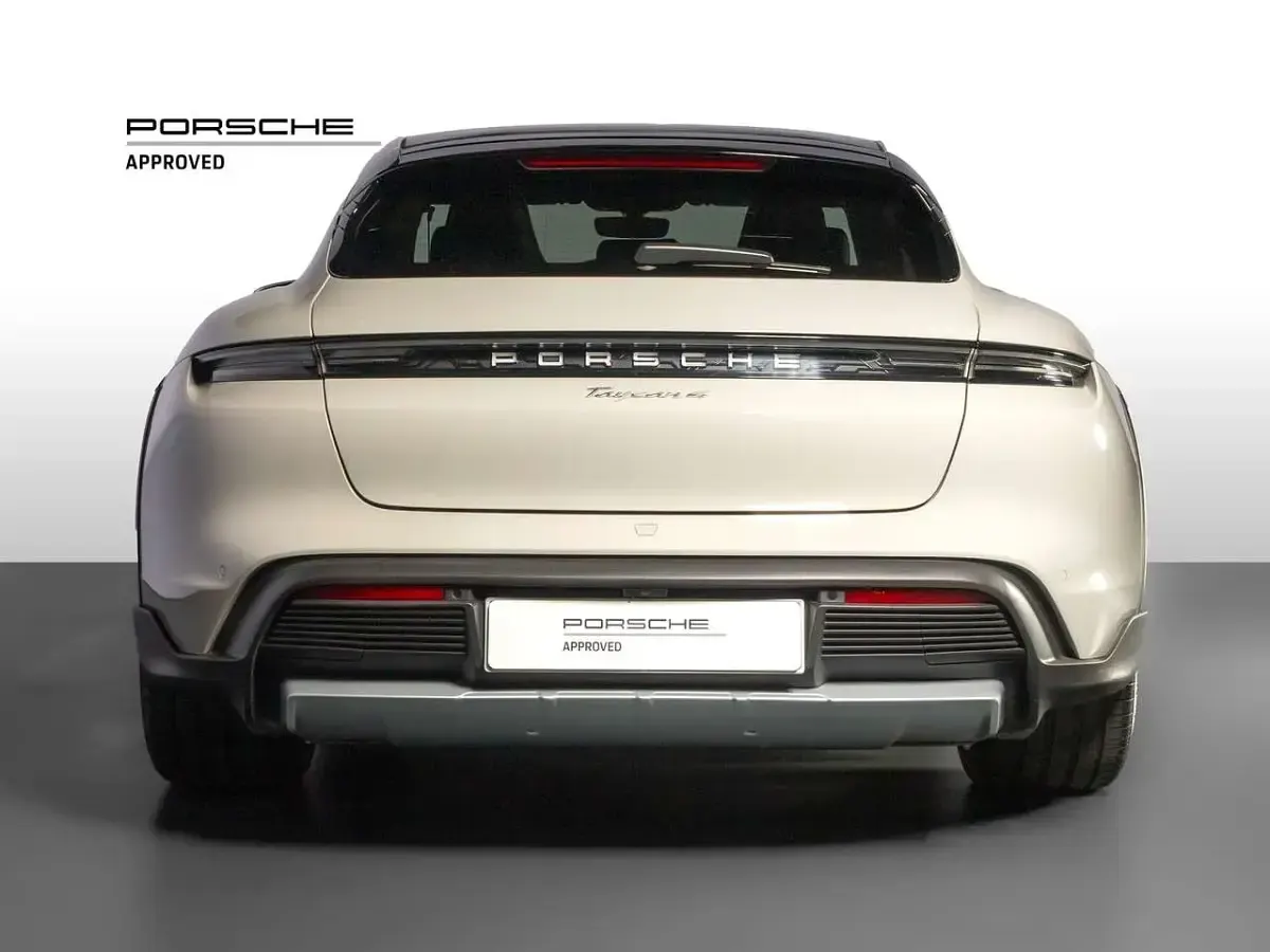 Usata Porsche Taycan 4 Cross Turismo Cross Turismo 139 kW (190 CV) 2022 Gesso Station wagon