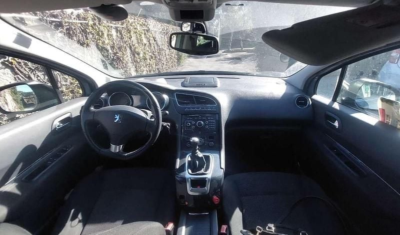 Usata Peugeot 5008 Allure 150 CV (110 kW) 2009 Blu/azzurro Monovolume