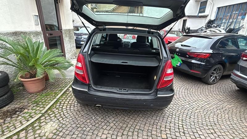 Usata Mercedes A150 Avantgarde 95 CV (69 kW) 2009 Nero Berlina