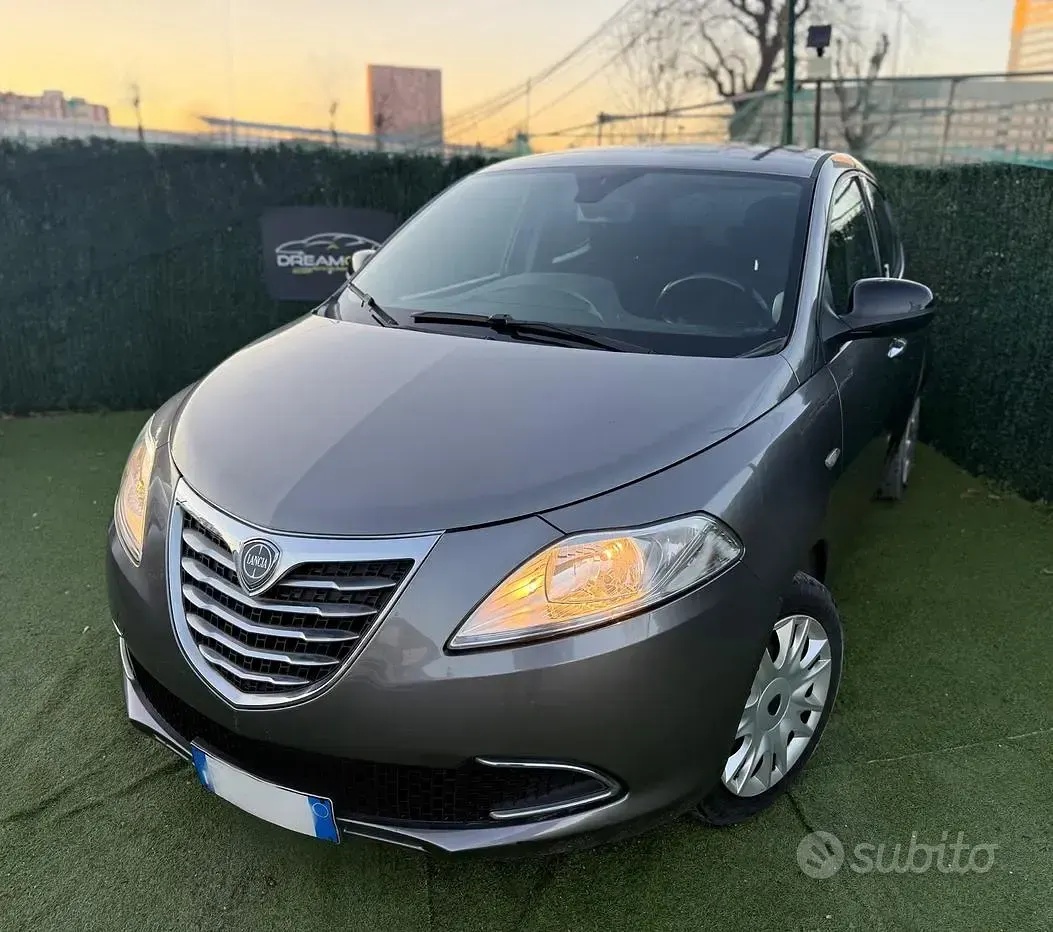 Usata Lancia Ypsilon 69 CV (50 kW) 2013 Utilitaria