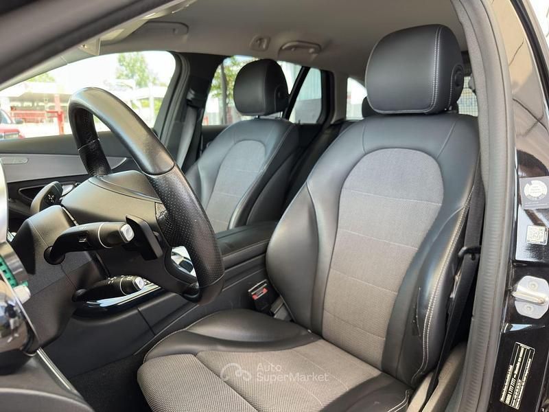 Usata Mercedes C220 Premium 163 CV (119 kW) 2020 Nero Station wagon