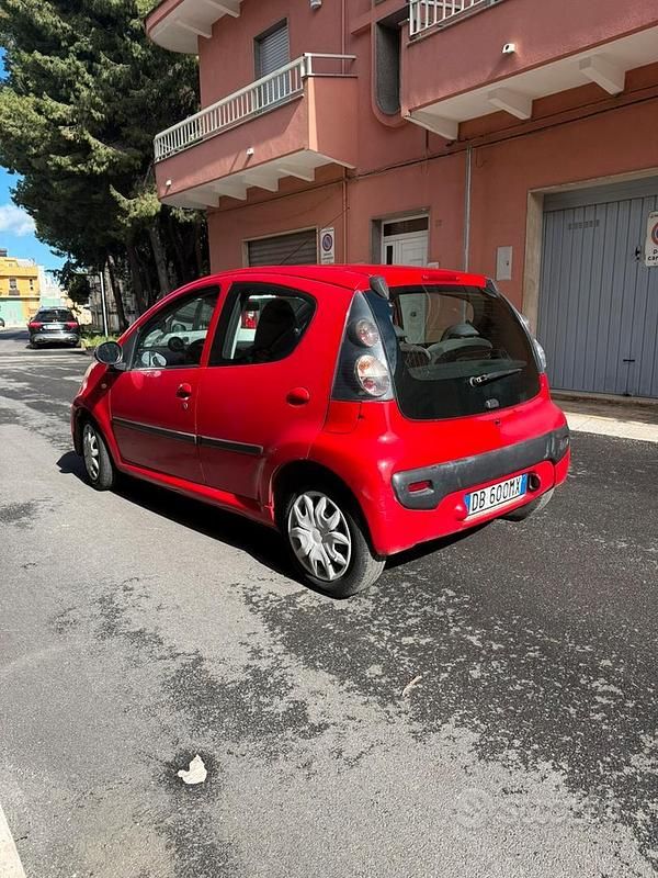 Usata Citroën C1 55 CV (40 kW) 2006 Rosso Utilitaria