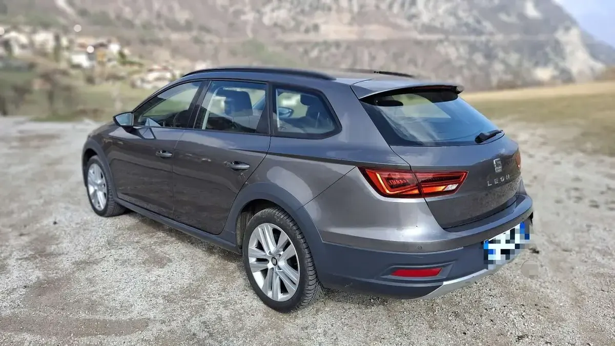 Usata Seat Leon X-Perience 116 CV (85 kW) 2017 Grigio Station wagon