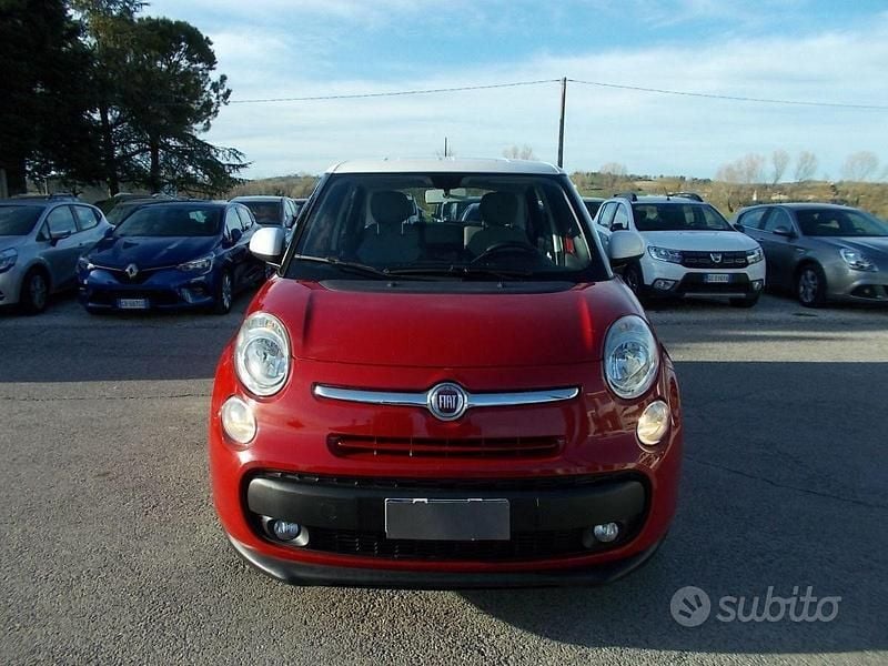 Usata 2015 Fiat 500L Monovolume | 6200 € (Cara) - Immagine 1/4