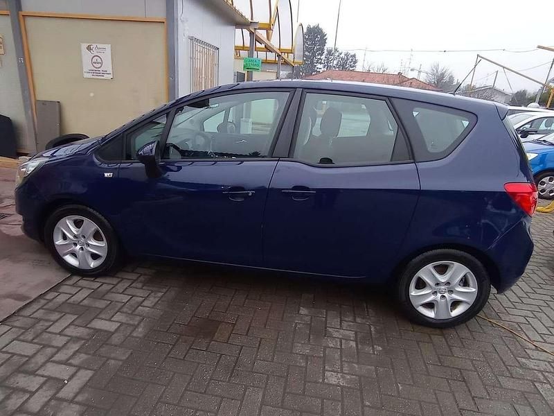 Occasion Opel Meriva Design Edition 101 ch (74 kW) 2016 Other Monospace