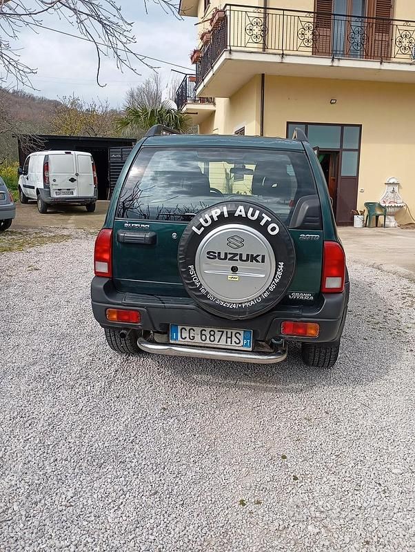 Usata Suzuki Grand Vitara 110 CV (80 kW) 2003 SUV