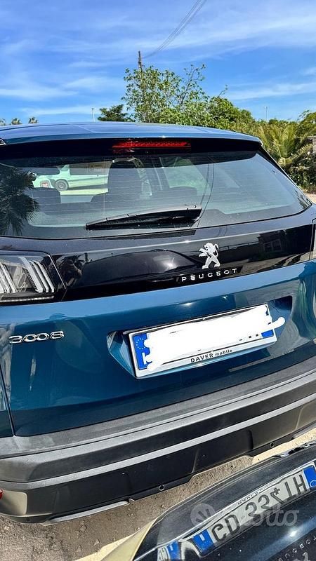 Usata Peugeot 3008 2020 Blu Berlina