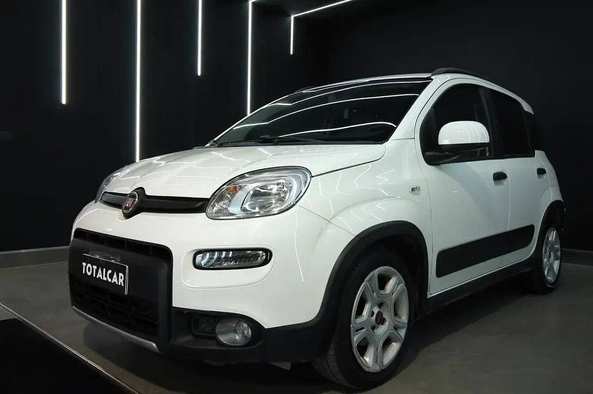 Usata Fiat Panda 69 CV (50 kW) 2023 Bianco Utilitaria