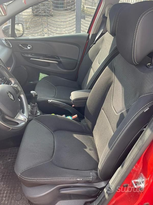 Usata Renault Clio IV 75 CV (55 kW) 2014 Rosso Berlina