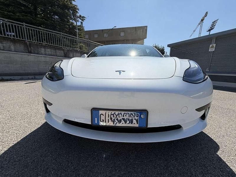 Occasion Tesla Model 3 Standard Range 88 kW (120 ch) 2023 Berline