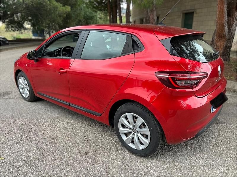 Usata Renault Clio V Zen 85 CV (62 kW) 2020 Rosso Berlina