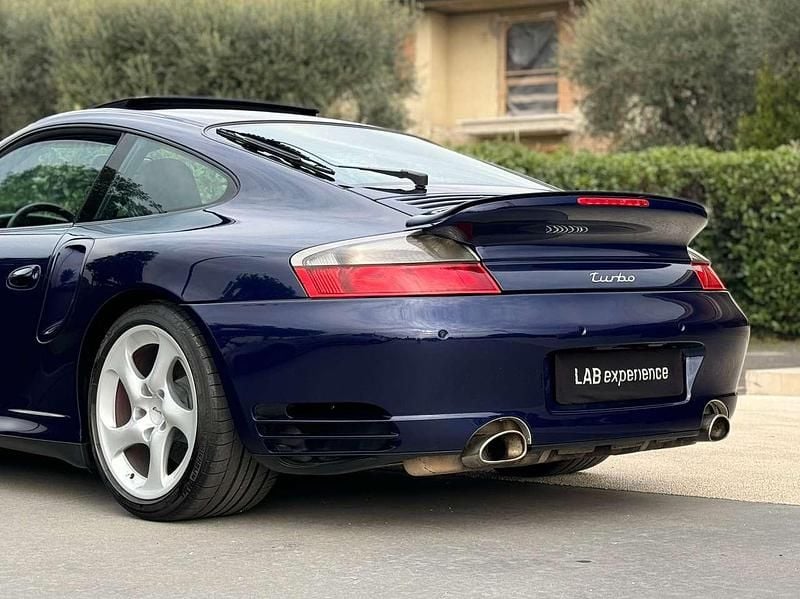 Usata Porsche 996 420 CV (308 kW) 2000 Blu/azzurro Coupé