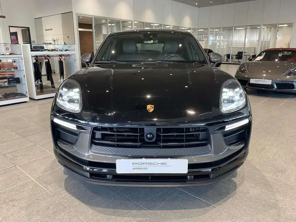 Usata Porsche Macan T 265 CV (194 kW) 2022 Nero SUV