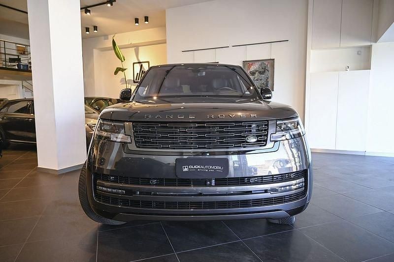 Usata Land Rover Range Rover Autobiography 530 CV (389 kW) 2022 Grigio SUV