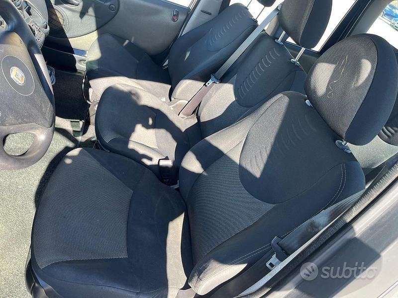 Usata Fiat Multipla 120 CV (88 kW) 2010 Monovolume