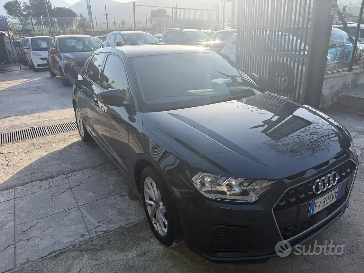 Usata Audi A1 Design 115 CV (84 kW) 2019 Grigio SUV