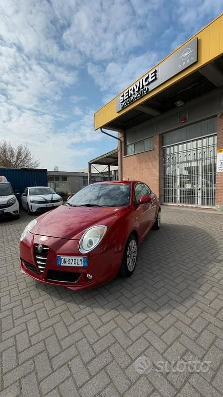 Usata Alfa Romeo MiTo Progression 79 CV (58 kW) 2009 Rosso Utilitaria