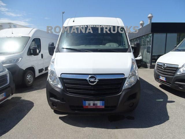 Usata Opel Movano 125 CV (91 kW) 2015 Bianco Berlina