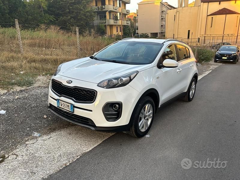 Usata Kia Sportage Style 115 CV (84 kW) 2018 Bianco SUV