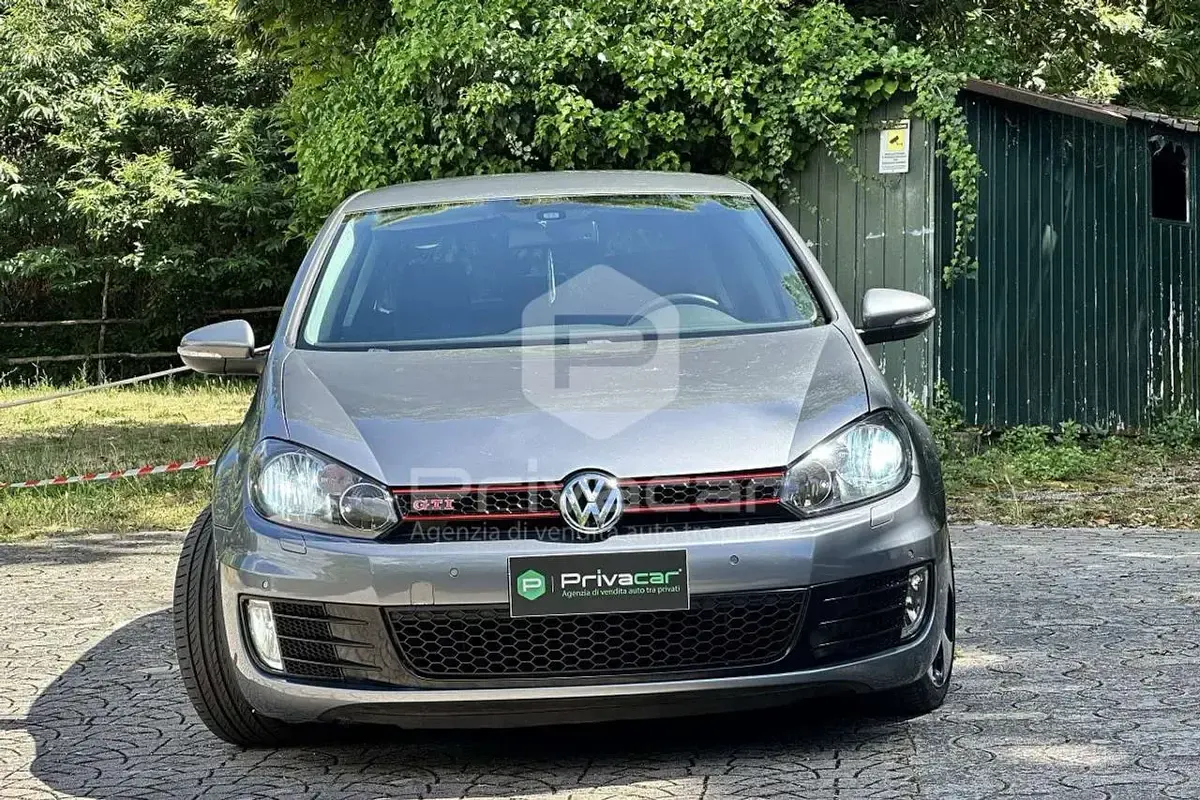Usata VW Golf VI Highline 160 CV (117 kW) 2009 Grigio Utilitaria