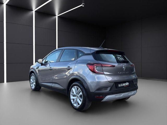 Usata Renault Captur Zen 145 CV (106 kW) 2022 Gray SUV